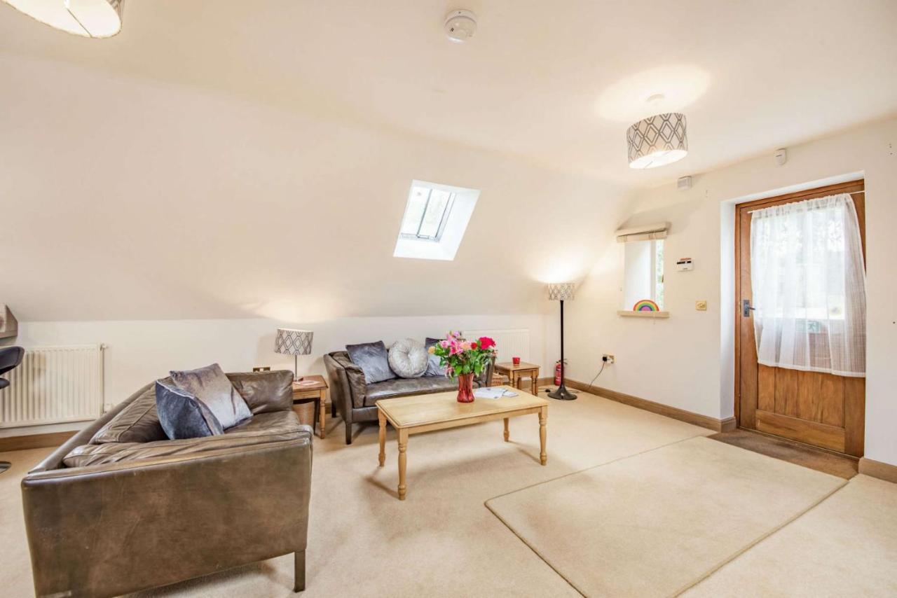 Vila Rainbow Barns Bourton-on-the-Water Exteriér fotografie