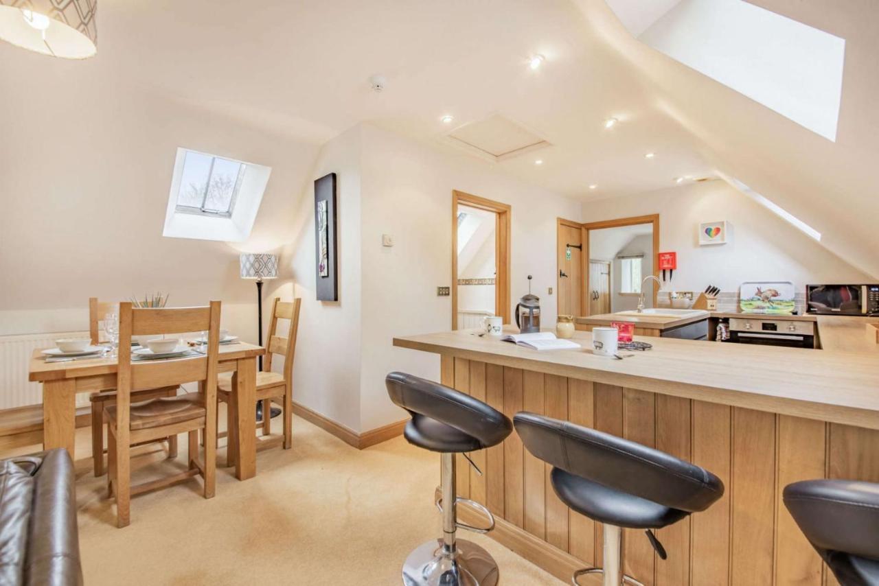Vila Rainbow Barns Bourton-on-the-Water Exteriér fotografie